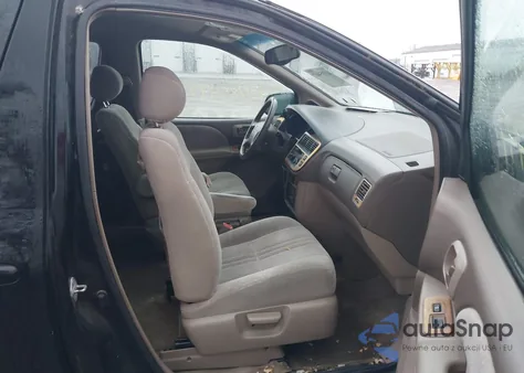 1999 Toyota Sienna Xle z USA, uszkodzony, nr VIN 4T3ZF13CXXU122324